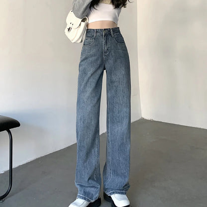 Women’s Wide-Leg Jeans