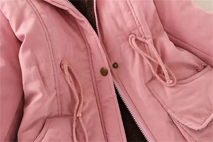 Women’s Hooded Jacket: Cozy Style for Autumn and Winter